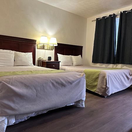 Heritage Inn Юніонтаун Екстер'єр фото